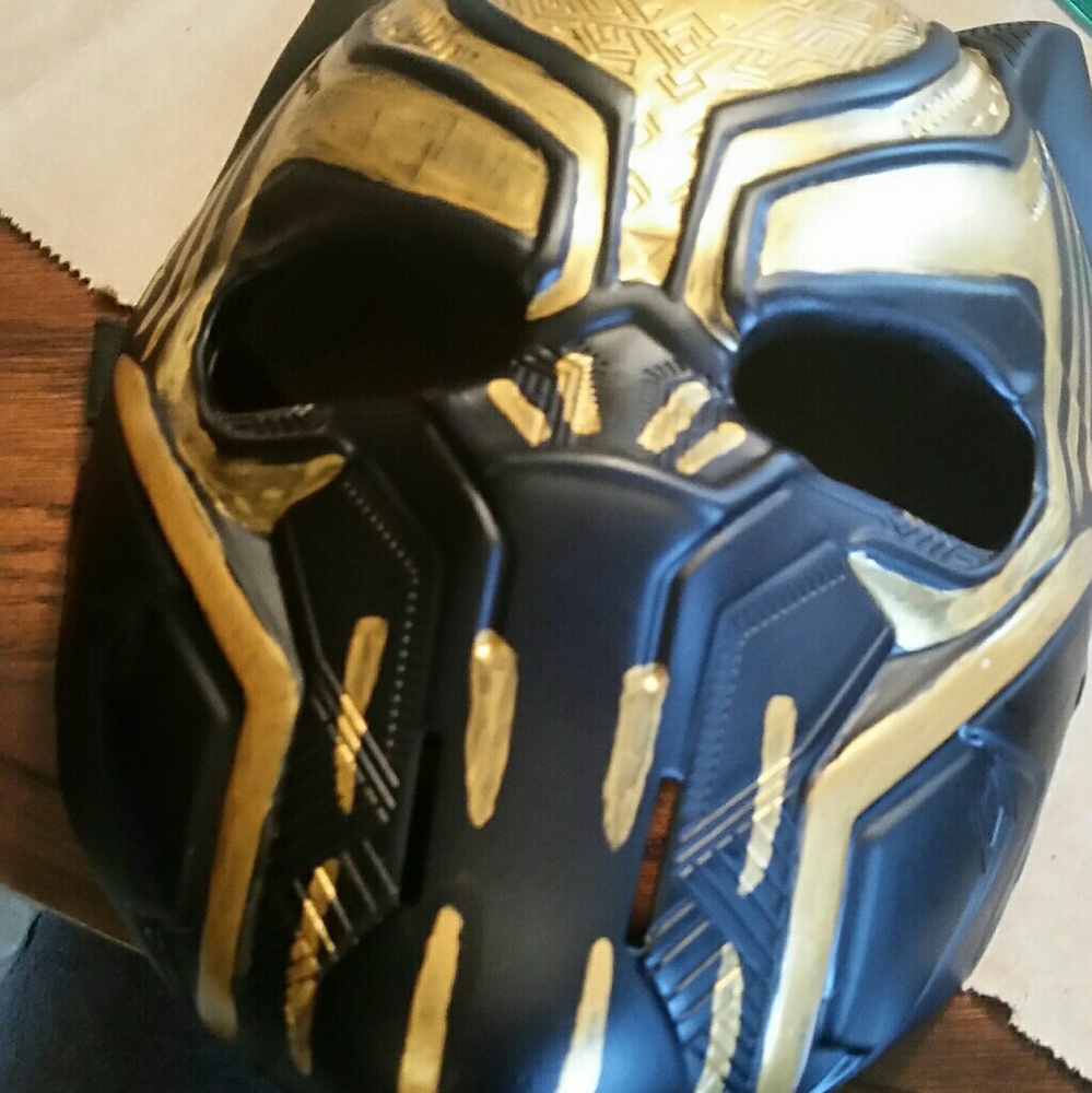 Custom painted hero" masks - Picture 4 of 4